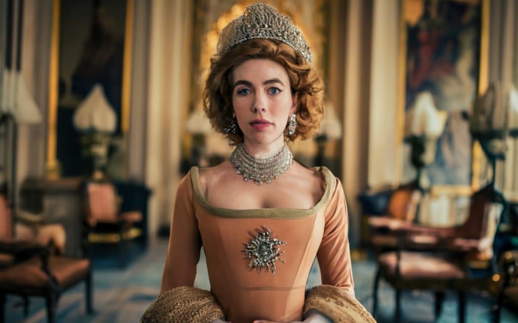 Vanessa Kirby with a crown as princess Margarett